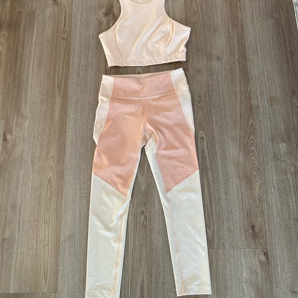 Outdoor Voices Compression Leggings and matching Sport Bra Size Small - Picture 3 of 8